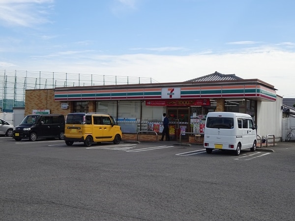 周辺環境(セブンイレブン 紀の川下井阪店様 1396m)