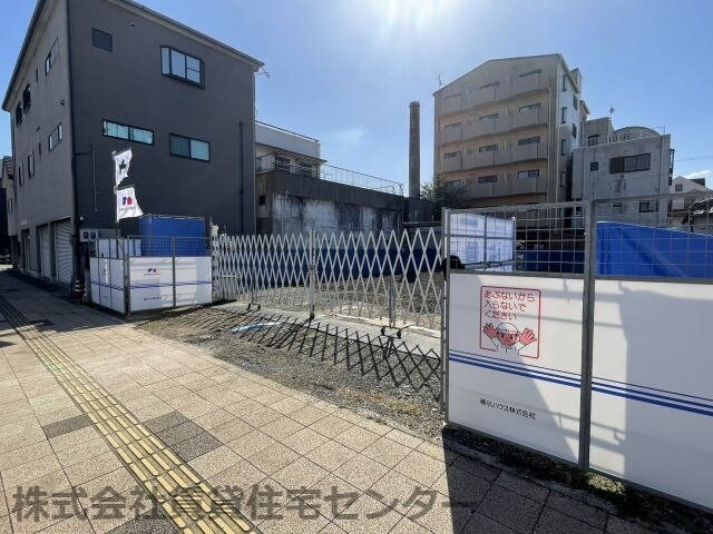 物件外観写真3　(建設中)