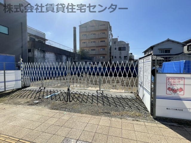 物件外観写真4　(建設中)