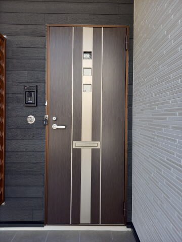 物件外観写真2　(同仕様)