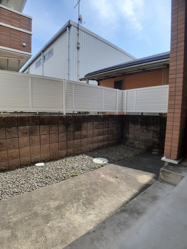 バルコニー(専用庭)