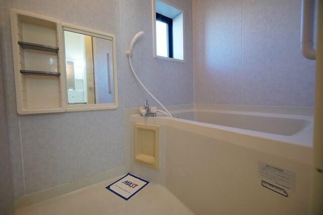 物件内観写真8　(同仕様)