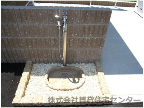 その他(ペット専用足洗い場)