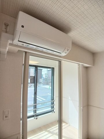 物件内観写真16　(サンルーム)