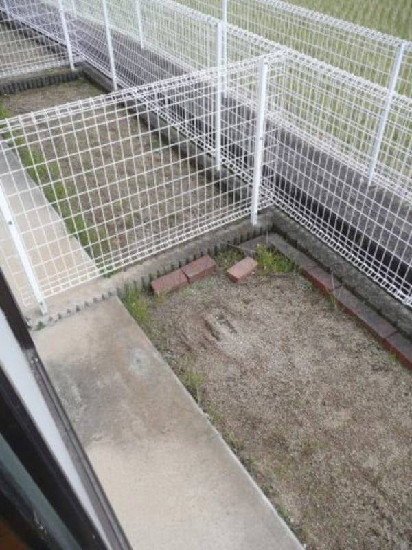 バルコニー(専用庭)