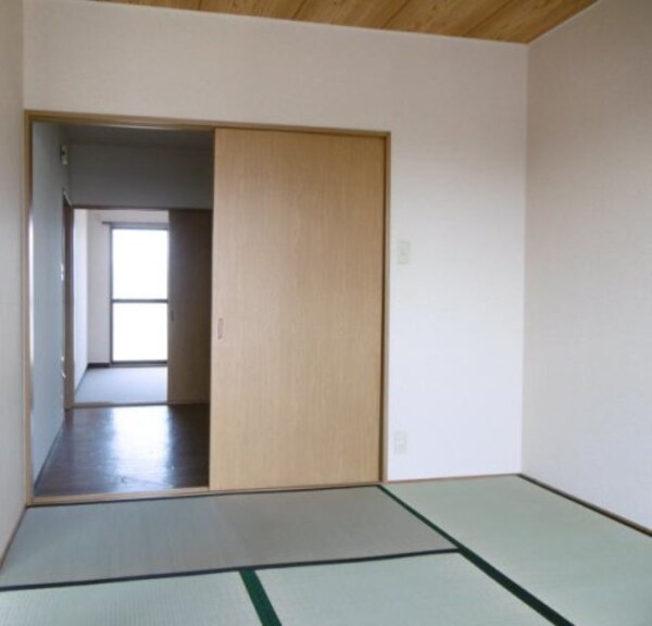 居室(同仕様)