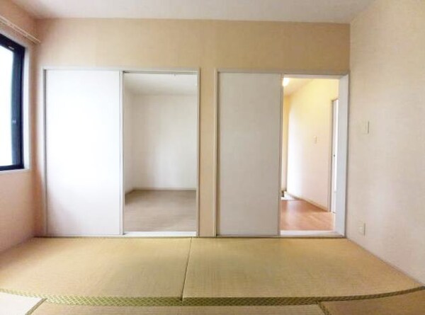 寝室