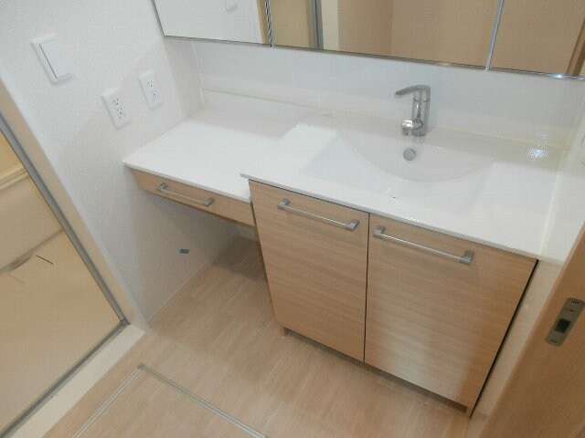 物件内観写真23　(同仕様)