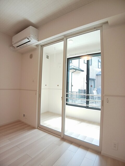 物件内観写真22　(サンルーム)