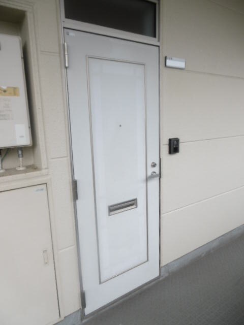 物件外観写真2　(同仕様)