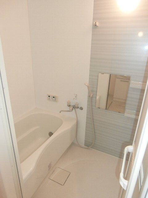 物件内観写真8　(同仕様)