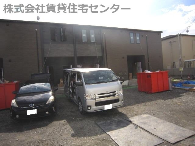 物件外観写真5　(建設中)