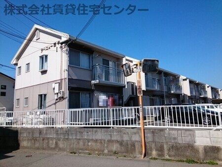 ラベニュー西中外観写真