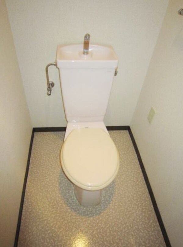 トイレ(同仕様)