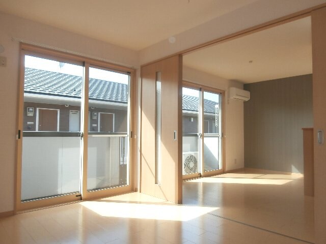 物件内観写真18　(同仕様)