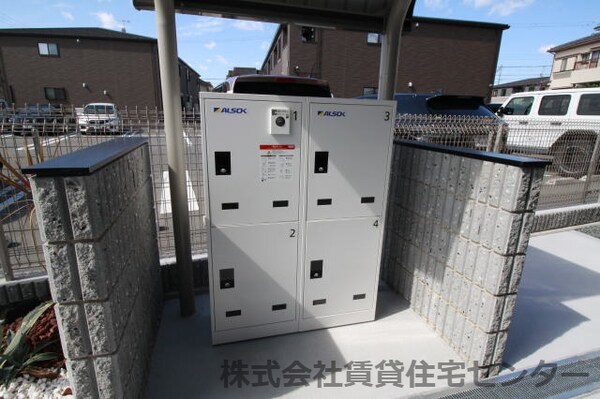 建物設備(宅配ボックス)