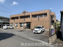 和歌山線 紀伊山田駅 2階建 築14年の外観写真