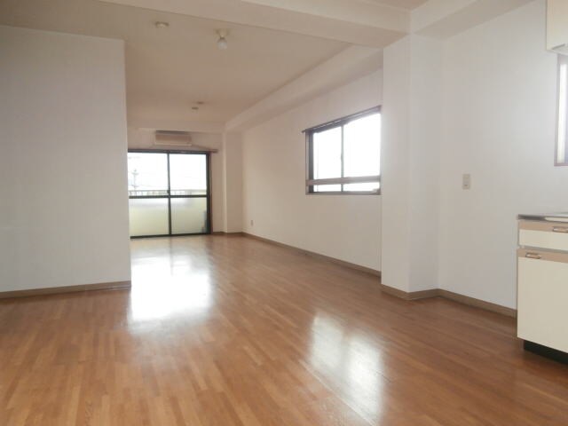 物件内観写真8　(同仕様)