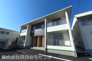 クラウンハイツ岩出中島外観写真