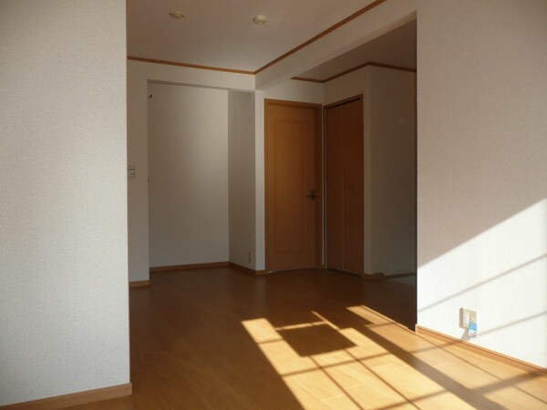 居室(同仕様)