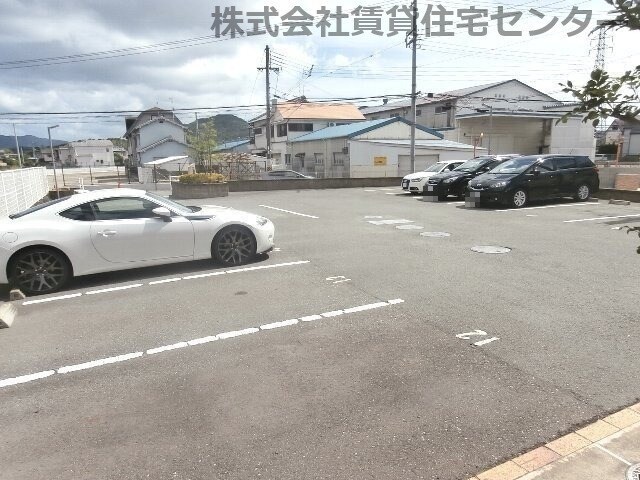 物件外観写真3　