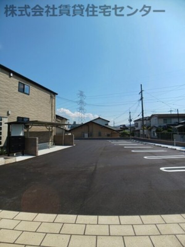 駐車場(建築中)