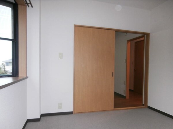 内装他(イメージ)