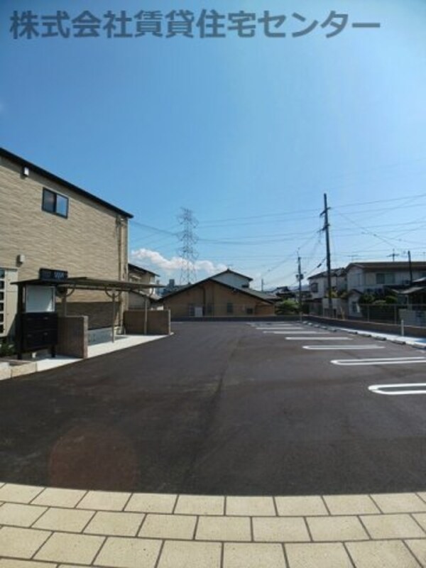 駐車場(建築中)