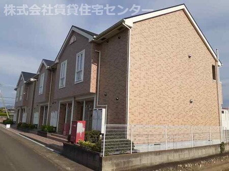 メルヴェーユⅢ外観写真