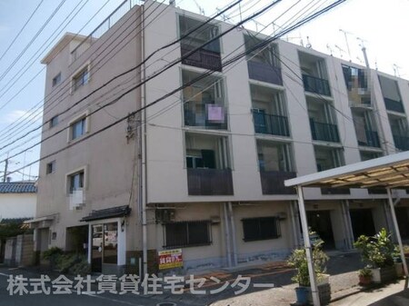 入山マンション外観写真