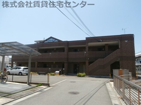 ソルヤード本町外観写真