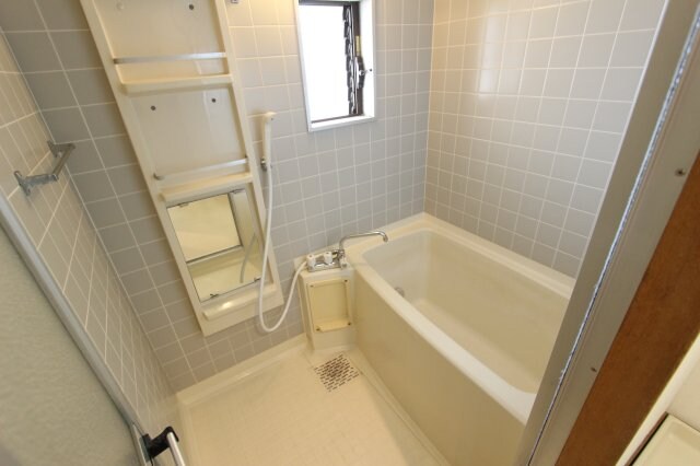 物件内観写真9　(同仕様)