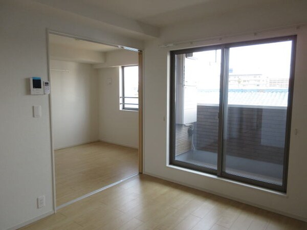 内装他(同仕様)