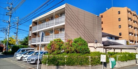レオパレス北新外観写真