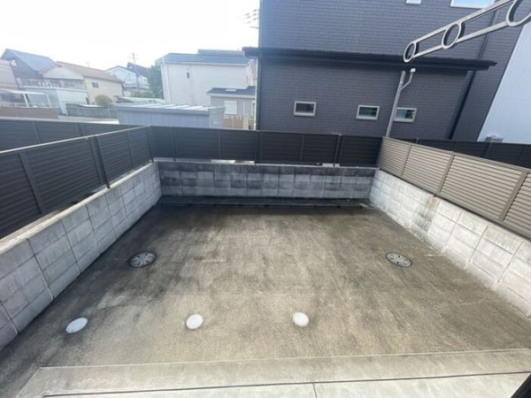 バルコニー(専用庭)
