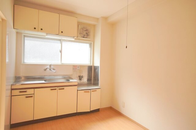 物件内観写真8　(同仕様)