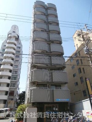 スカイハイツ十二番丁外観写真