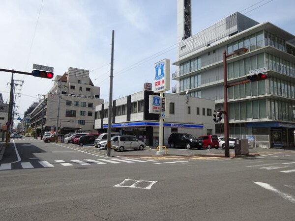 周辺環境(ローソン 和歌山十一番丁店様 311m)