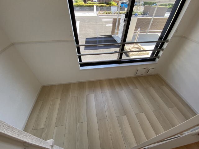 物件内観写真16　(サンルーム)