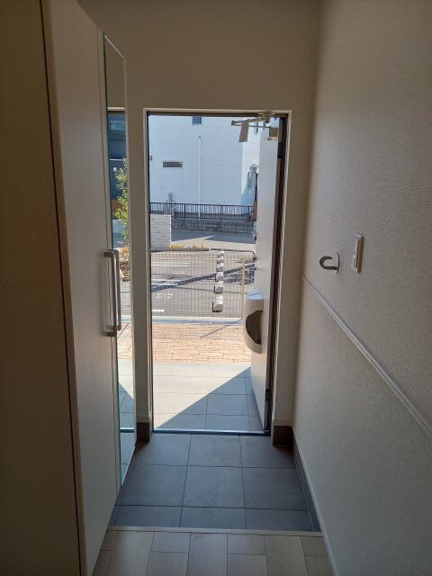 玄関(同仕様)