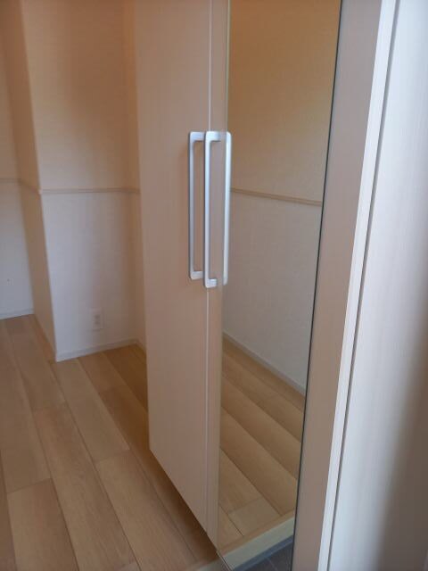 内装他(同仕様)