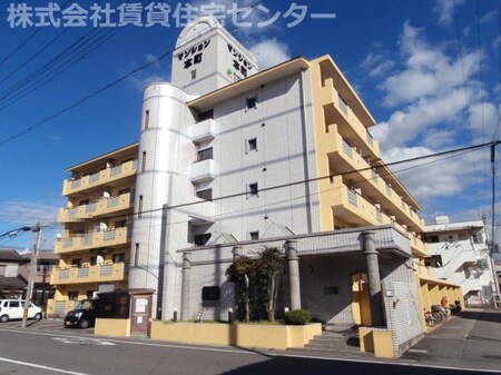 マンション本町外観写真