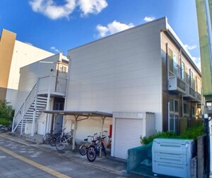 レオパレス小人町外観写真