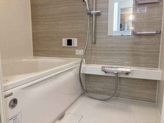 物件内観写真8　(同仕様)