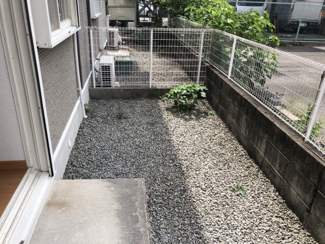 物件内観写真16　(専用庭)