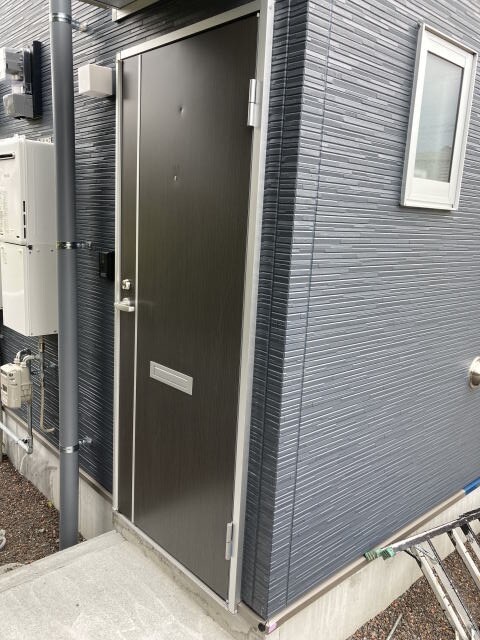 物件外観写真2　(同仕様)