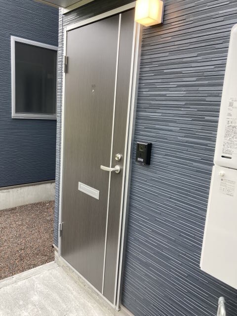 物件外観写真2　(同仕様)