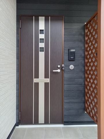 物件外観写真2　(同仕様)