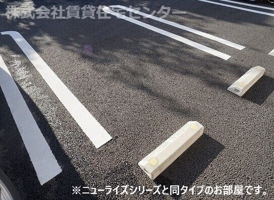 物件外観写真3　(同仕様)