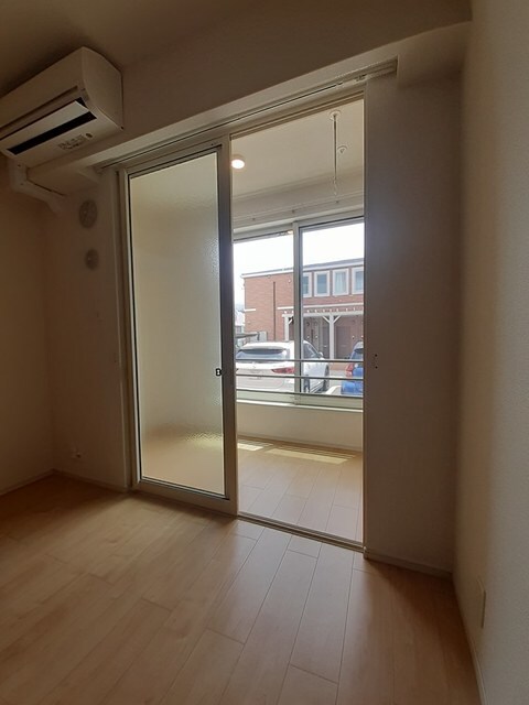 物件内観写真18　(サンルーム)